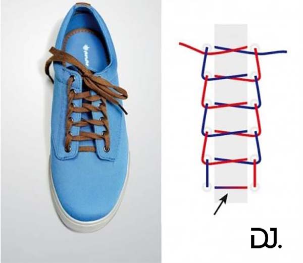 Xỏ dây giày Nike hình bậc thang