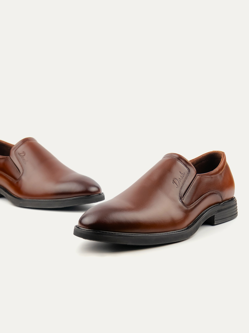 Confident Loafer 03 – Brown