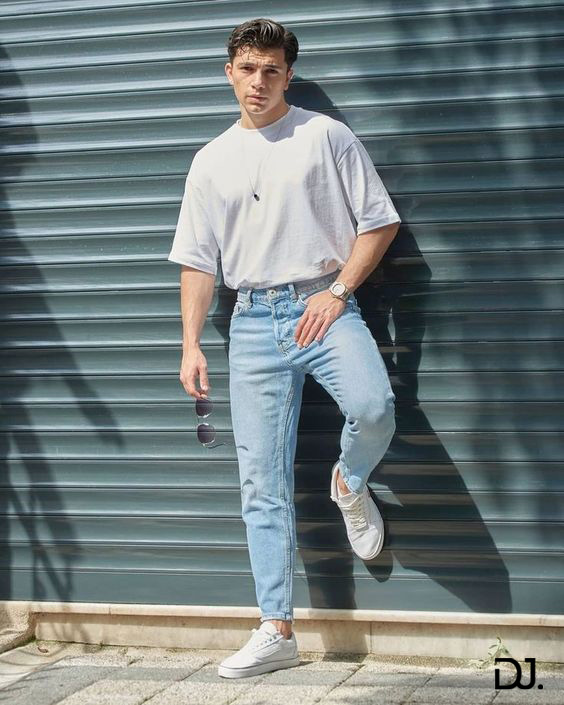 Áo thun form rộng mix quần jeans