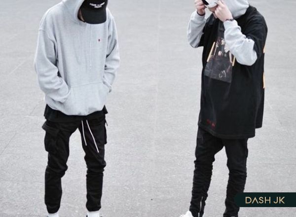 Áo hoodie và quần jogger