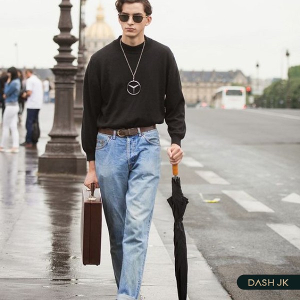 Nam công sở mặc áo len và quần jean