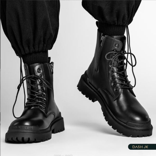 Giày Boots cổ cao buộc dây mũi tròn