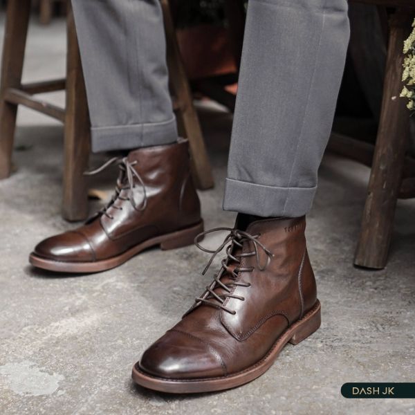 Giày da Cap Toe Boot cao cổ mũi tròn buộc dây