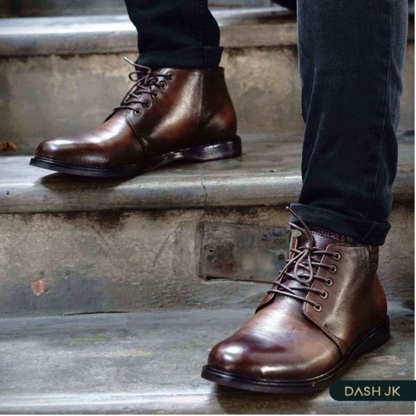 Chukka Boot đến từ nhà Tokin khuấy đảo thị trường nhờ chất lượng vượt trội mà giá cả phải chăng chỉ với 1.755.000 VND/đôi