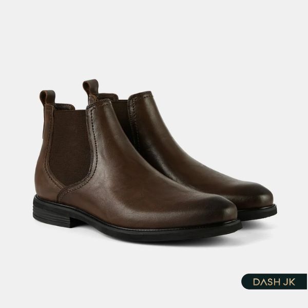 Dash JK mang tới cho phái mạnh những đôi giày Chelsea Boot diện được từ đông sang hè