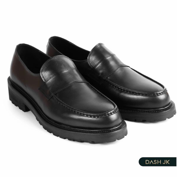 Be Bold Loafer Be Classy làm từ da bò Ý tạo cảm giác êm ái, thoải mái