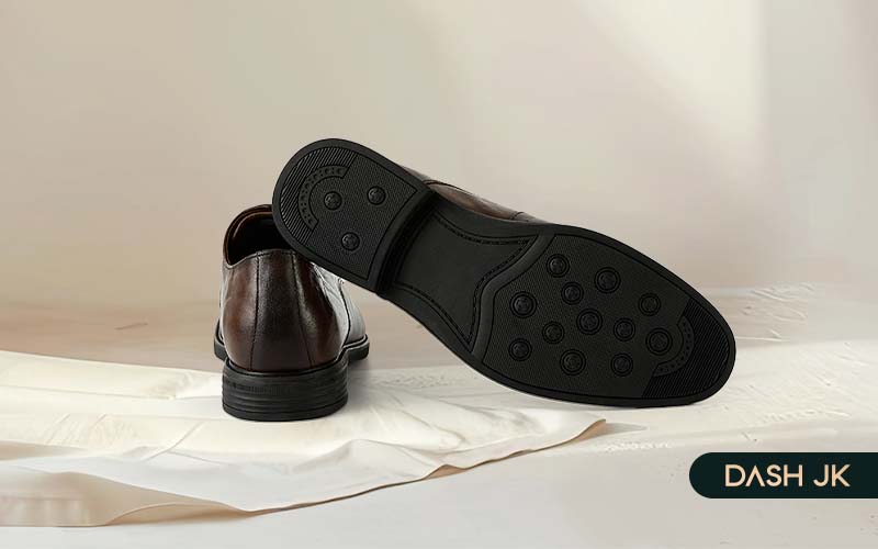 Đế giày cao su nguyên chất đàn hồi tốt nâng niu bước chân phái mạnh